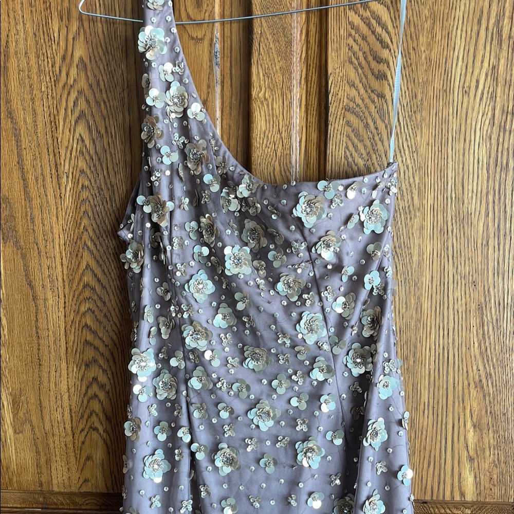STUNNING Adriana Papell size 10 evening dress in beautiful mocha/rose gold